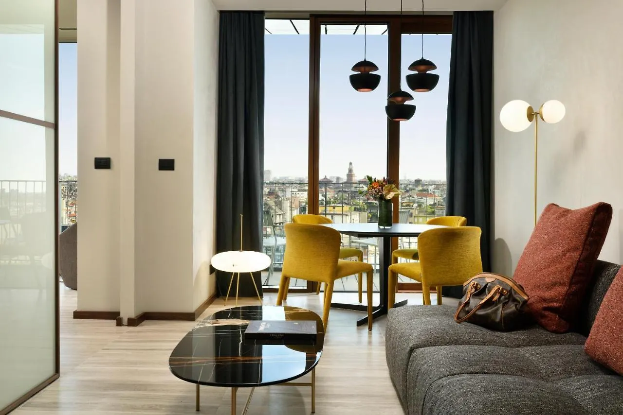 Milano Verticale | Una Esperienze 4*, Milan