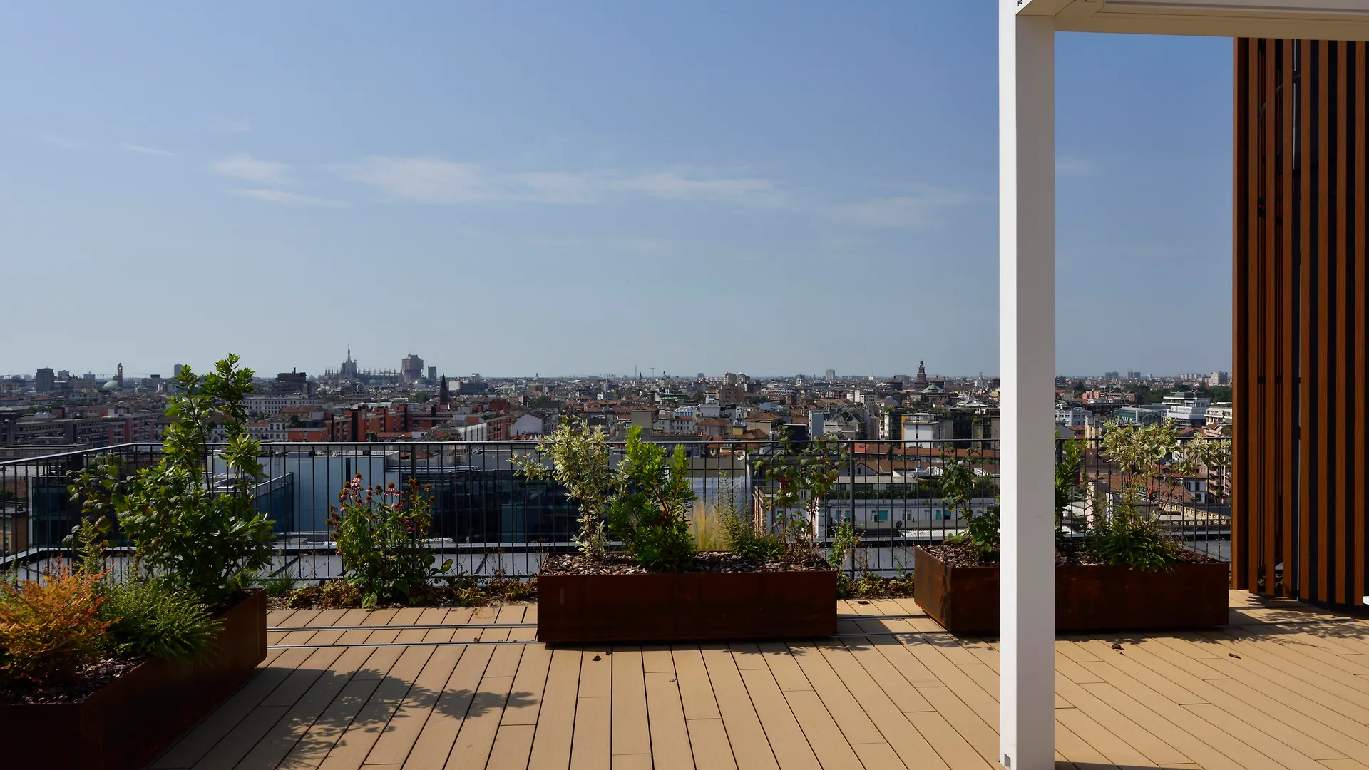 Milano Verticale | Una Esperienze Italy
